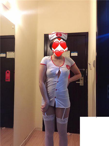 已是人妻的炮友 (23P)