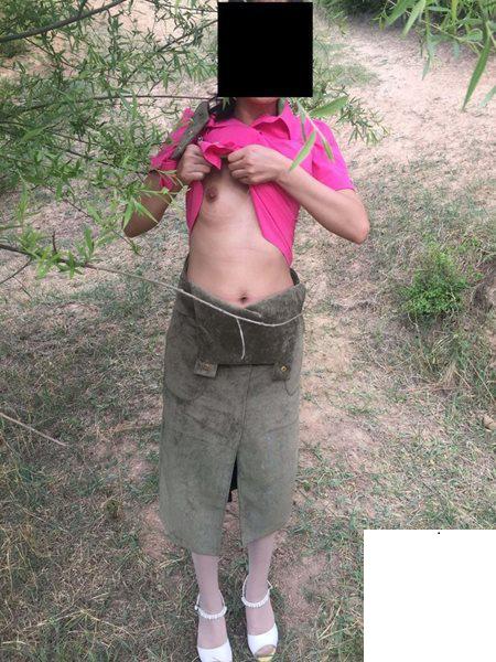 野外來個露出 (19P)