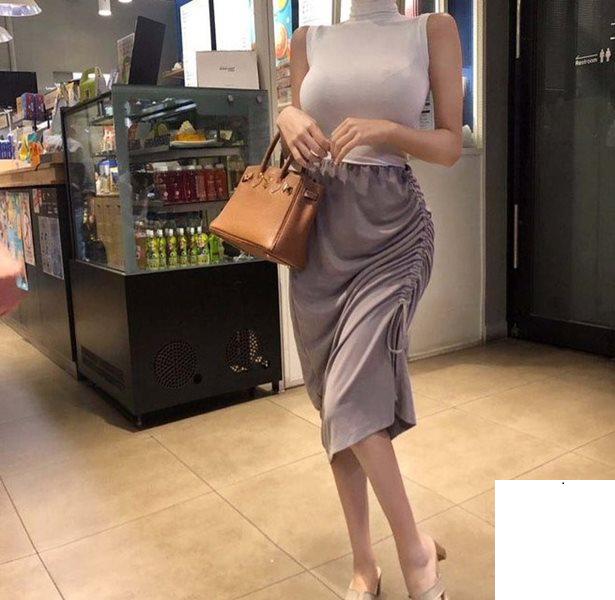 這種身材，不到五分鐘就繳械投降了 (17P)