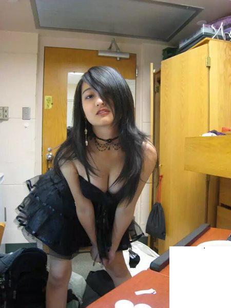 顔值還行的風騷爆乳妹子 (18P)