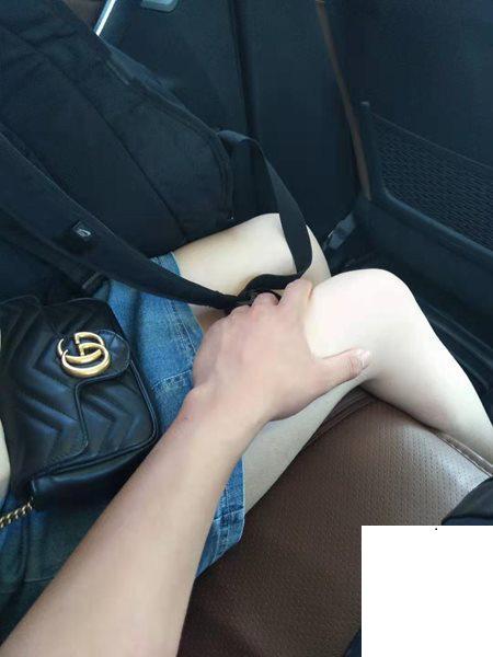 貴在真實反差婊給未婚夫帶綠帽之露臉貼 (20P)