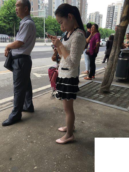 約炮羞澀豐滿騷婦 (16P)