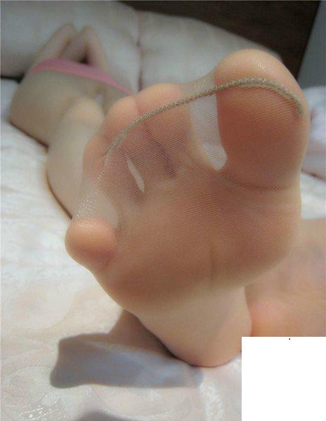 穿上粉紅色背心的誘惑 (35P)