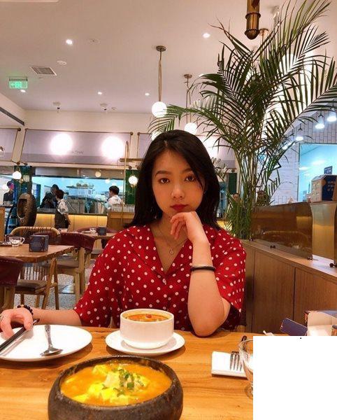 我請妳吃晚餐 妳請我吃宵夜 (10P)