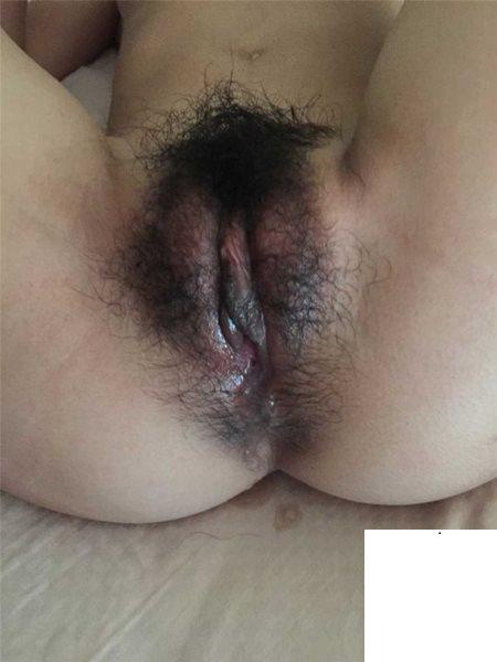 我勾引他女兒操了三次 (11P)