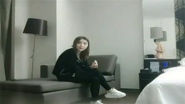 利哥探花大美女娇声淫语迷人身材骚气冲天