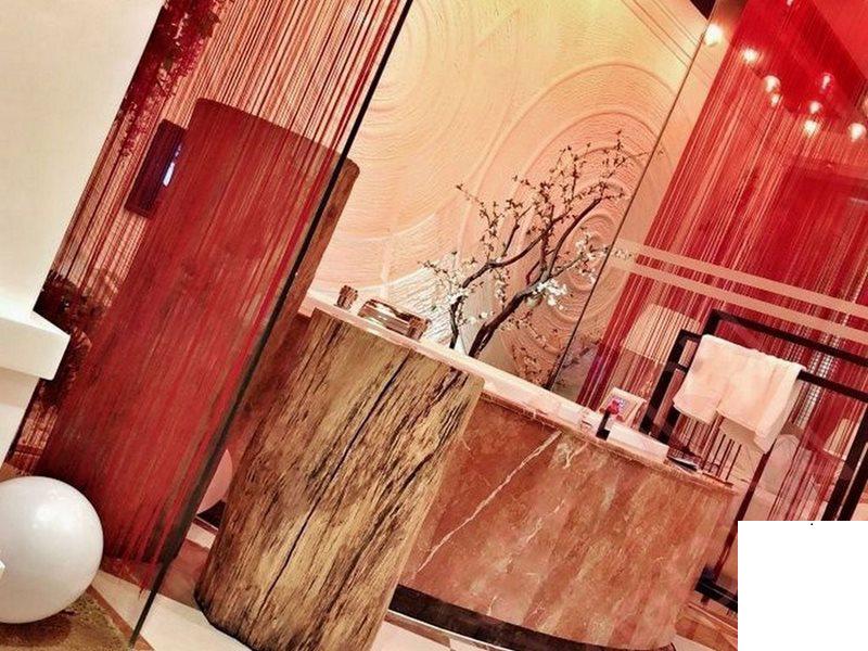 私人別墅里裝扮成狐妖的小騷貨 (21P)