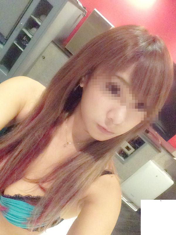 情人是對面老師的妹妹