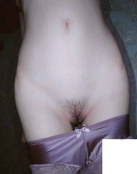 可愛嬌嫩小女友的私房照 (47P)