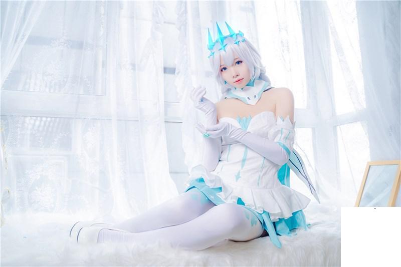 墨玉-M - 琪亞娜 冬之公主 (40P)