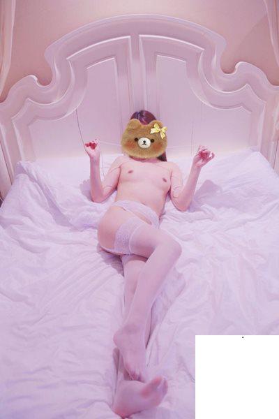 足控淫妻社-東北往事--除了好哥們之外，還有很多人操過我媳婦 (32P)