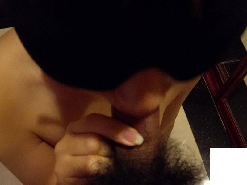 人妻露出使力操 (13P)