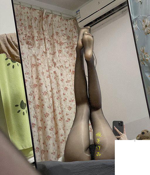 找個長期小哥哥一起睡覺覺 (18P)