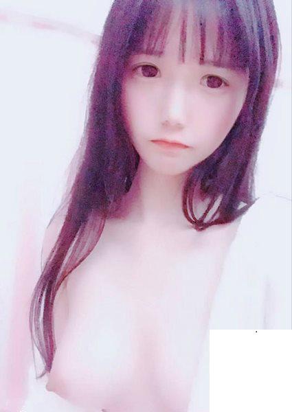 可愛粉嫩的妹子 (10P)