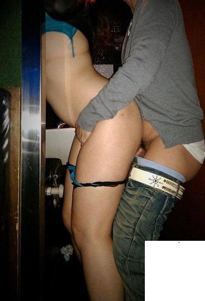 ktv廁所來一炮 (5P)