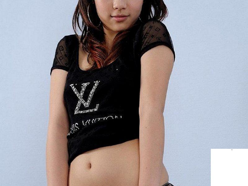 臉可愛身材又好真想跟她 (39P)