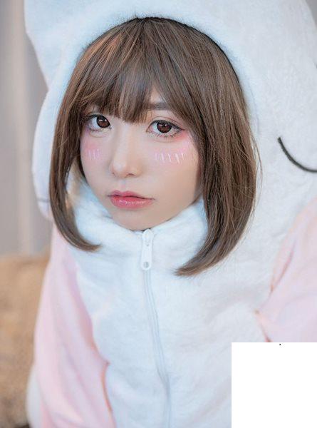 一線嫩屄美少女 花小喵