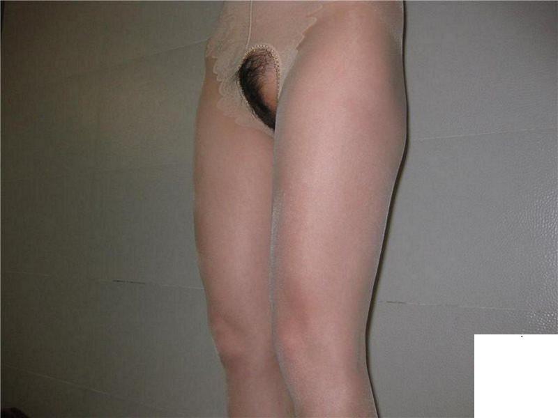 鮑魚真的好緊啊 幾下就射了 (23P)