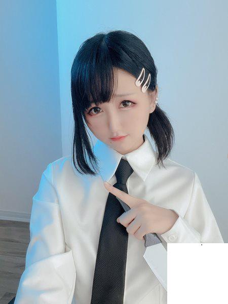 KuukoW - Kobeni (26P)