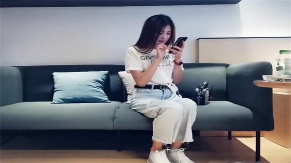 9总全国探花高顔值大长腿禦姐吃鸡啪啪