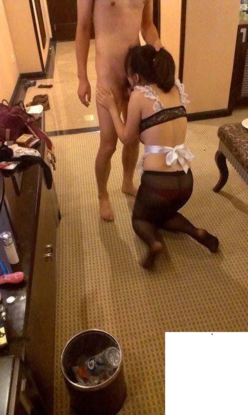 一起合租的室友 (10P)