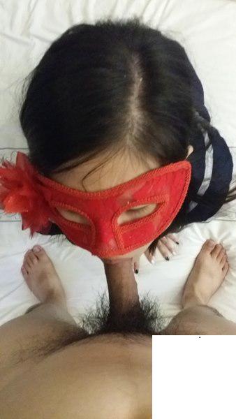 穿上學生裝溫懷年輕時的感覺 (23P)