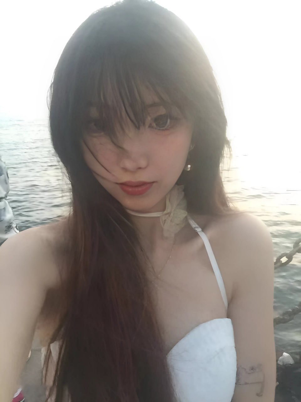 小有紫色学生妹 反差小野猫  带着假尾巴在床上扭来扭曲