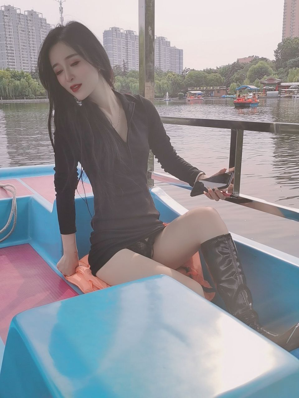 极品身材空姐被土豪调教福利