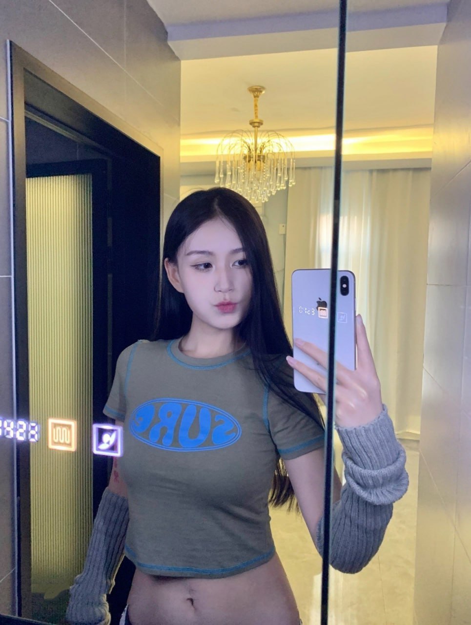 超极品学生妹 超高颜值身材极品 被金主爸爸重金拿下 在酒店玩弄一夜 反差婊