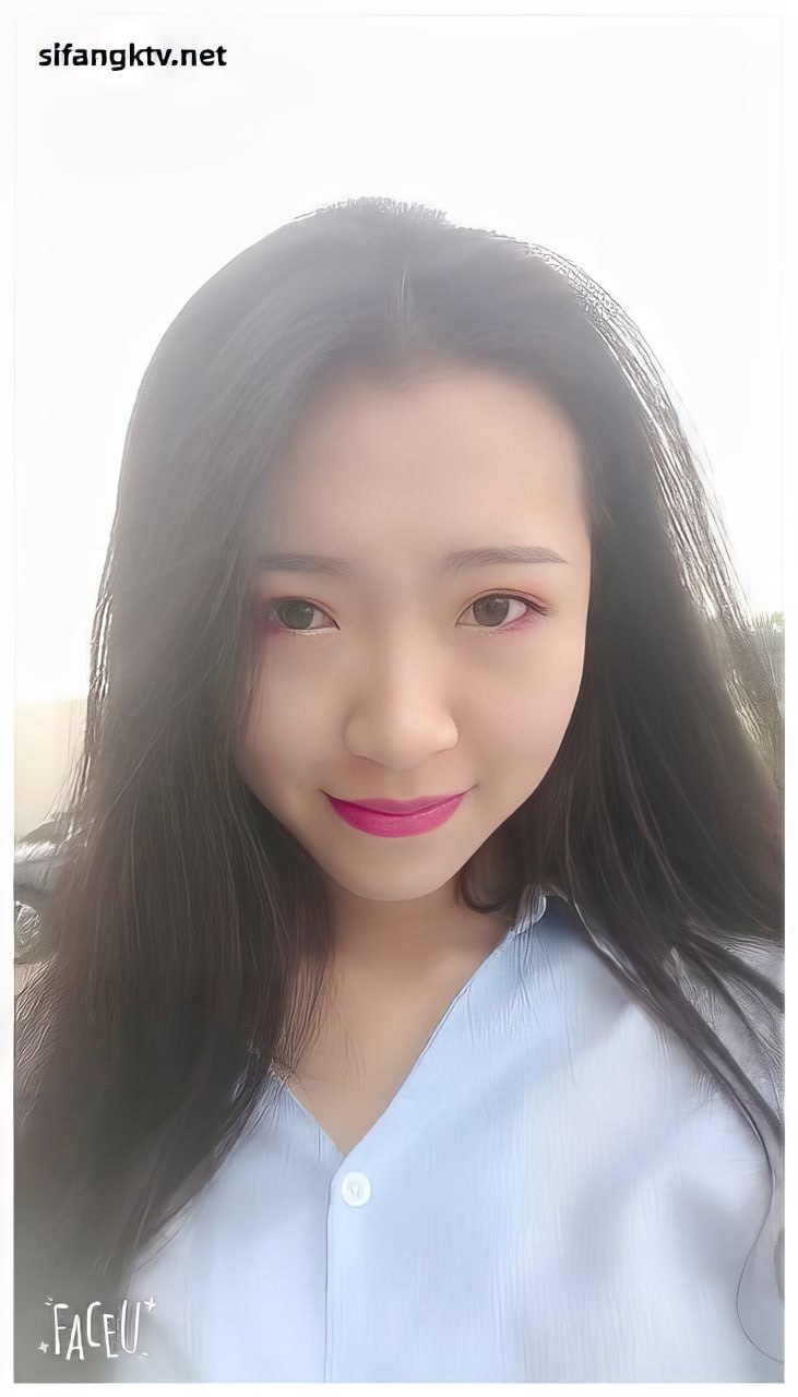 天津农学院母狗，清纯漂亮御姐化身反差婊