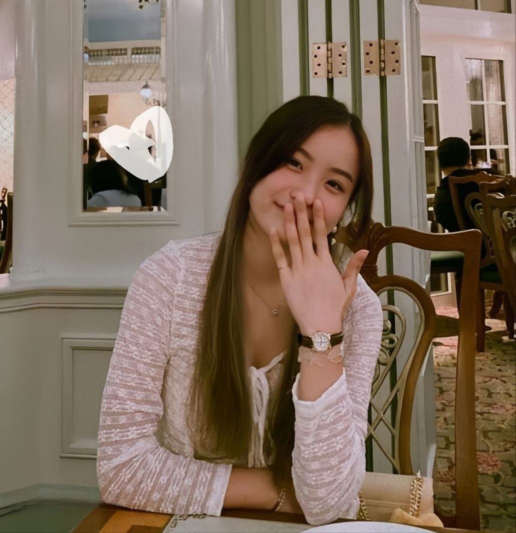 #反差 #黄倩倩 #黑料 #学生 江西财经大学学美术和男友啪啪不雅照片曝光