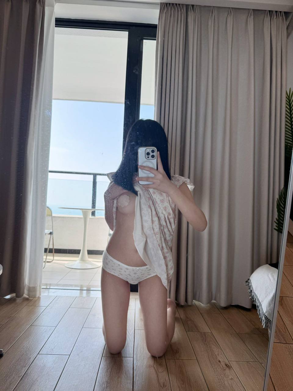 粉嫩双马尾少萝莉 小雨鱼 抖音风反差裸舞 美乳 美臀 白虎骚逼